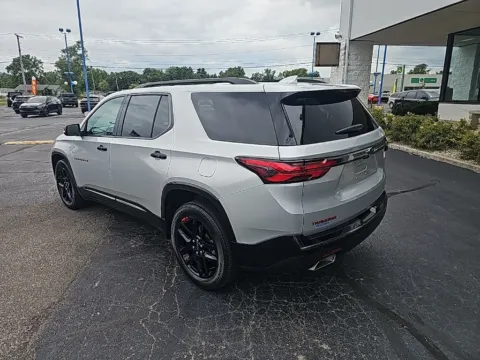 More photos of 2022 Chevrolet Traverse Premier at RightDrive Muncie, IN