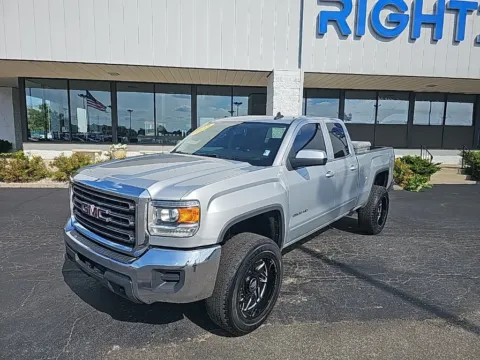 Silver 2018 GMC Sierra 2500HD SLE for sale in Muncie, IN