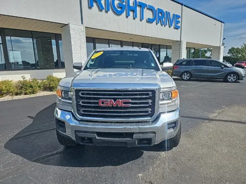 Photos of 2018 GMC Sierra 2500HD SLE for sale in Muncie, IN at RightDrive Muncie