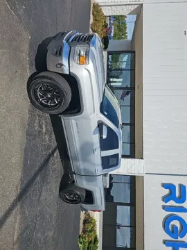 Another view of 2018 GMC Sierra 2500HD SLE for sale in Muncie, IN at RightDrive Muncie