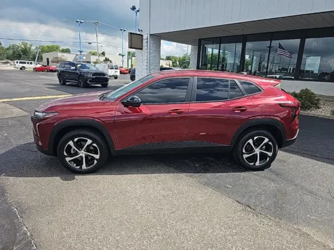 More photos of 2024 Chevrolet Trax 1RS at RightDrive Muncie, IN