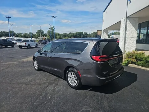More photos of 2023 Chrysler Pacifica Touring L at RightDrive Muncie, IN