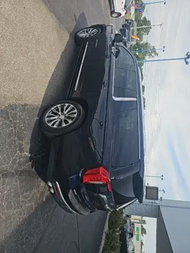More photos of 2021 GMC Yukon XL Denali at RightDrive Muncie, IN