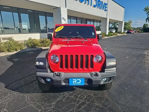 Photos of 2019 Jeep Wrangler Unlimited Sport S for sale in Muncie, IN at RightDrive Muncie