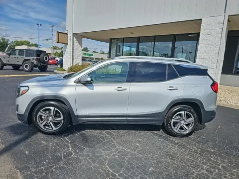 More photos of 2020 GMC Terrain SLT at RightDrive Muncie, IN
