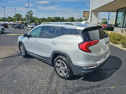 More photos of 2020 GMC Terrain SLT at RightDrive Muncie, IN