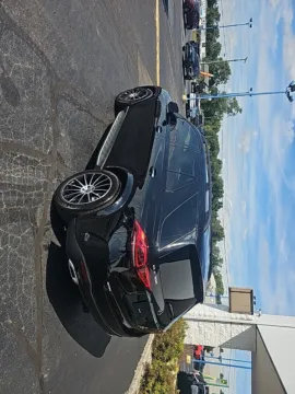 More photos of 2022 Mercedes-Benz GLE 350 at RightDrive Muncie, IN