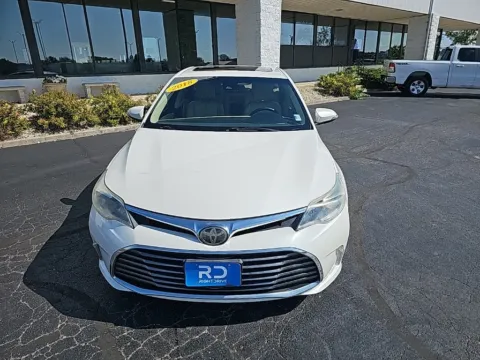 Photos of 2018 Toyota Avalon XLE Premium for sale in Muncie, IN at RightDrive Muncie