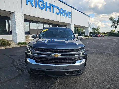 Photos of 2022 Chevrolet Silverado 1500 LTD LT for sale in Muncie, IN at RightDrive Muncie