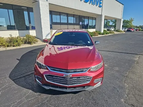 Photos of 2018 Chevrolet Malibu LT for sale in Muncie, IN at RightDrive Muncie