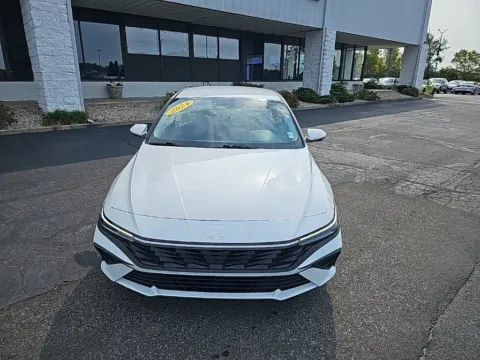 Photos of 2024 Hyundai Elantra SEL for sale in Muncie, IN at RightDrive Muncie