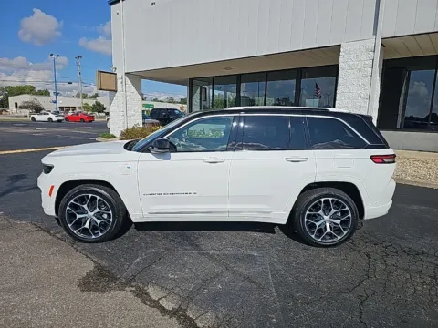 More photos of 2023 Jeep Grand Cherokee Summit Reserve 4xe at RightDrive Muncie, IN