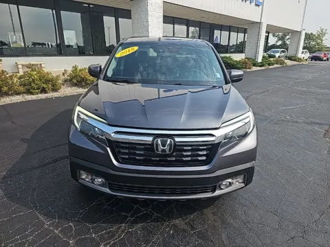 Photos of 2018 Honda Ridgeline RTL-E for sale in Muncie, IN at RightDrive Muncie