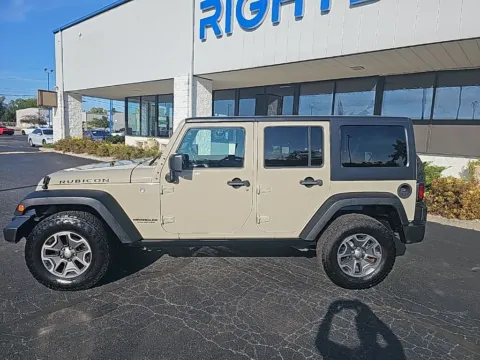 More photos of 2017 Jeep Wrangler Unlimited Rubicon at RightDrive Muncie, IN