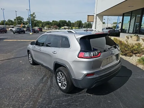 More photos of 2019 Jeep Cherokee Latitude Plus at RightDrive Muncie, IN