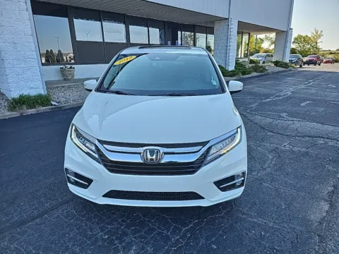 Photos of 2019 Honda Odyssey Elite for sale in Muncie, IN at RightDrive Muncie