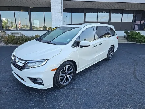 Another view of 2019 Honda Odyssey Elite for sale in Muncie, IN at RightDrive Muncie