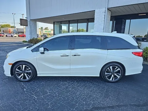 More photos of 2019 Honda Odyssey Elite at RightDrive Muncie, IN