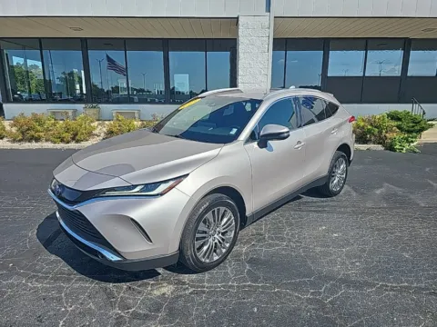 Another view of 2022 Toyota Venza LE for sale in Muncie, IN at RightDrive Muncie