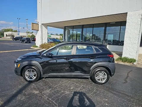 More photos of 2021 Hyundai Kona SE at RightDrive Muncie, IN