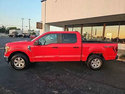 More photos of 2021 Ford F-150 XLT at RightDrive Muncie, IN