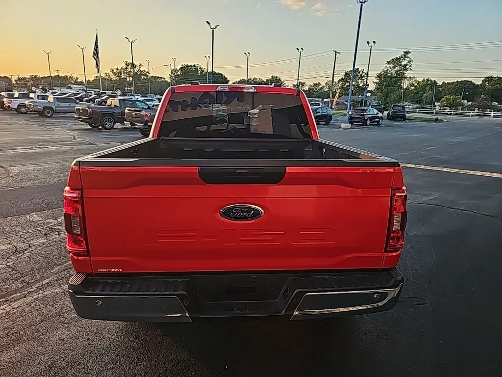 2021 Ford F-150 XLT - Photo 6