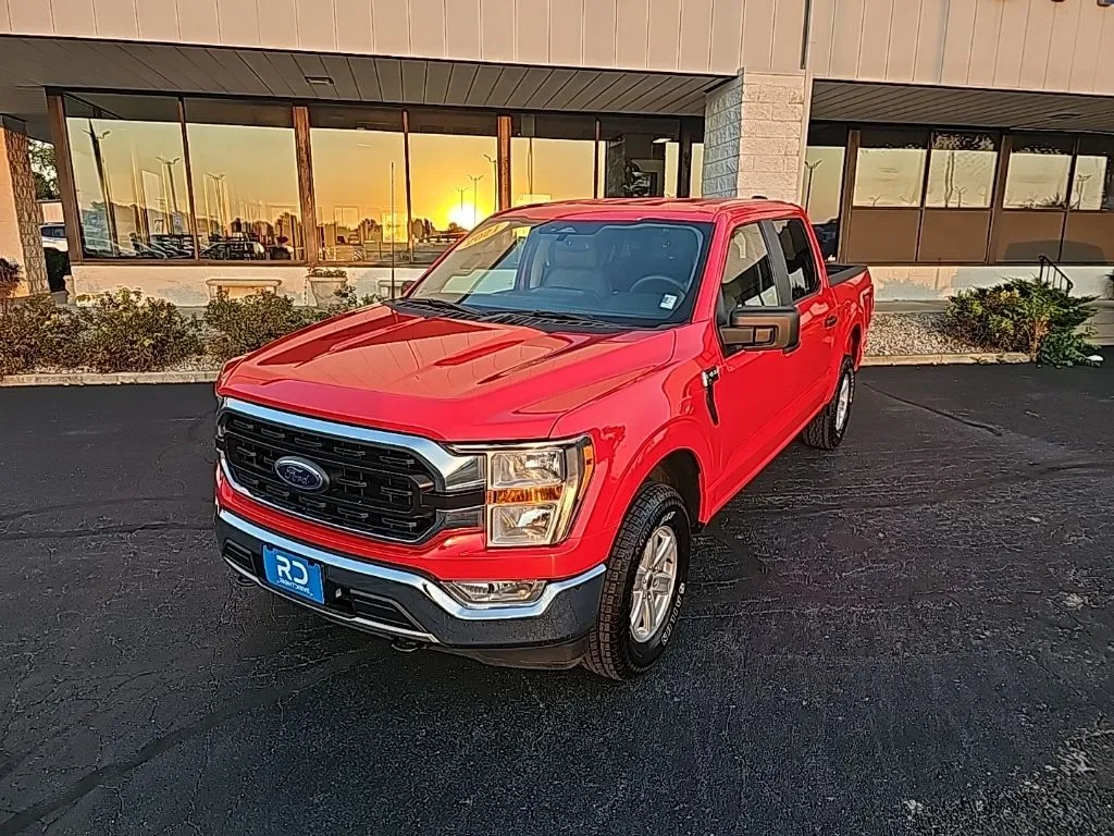 Red 2021 Ford F-150 XLT for sale in Muncie, IN