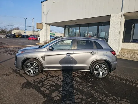 More photos of 2020 Mitsubishi Outlander Sport 2.0 ES at RightDrive Muncie, IN