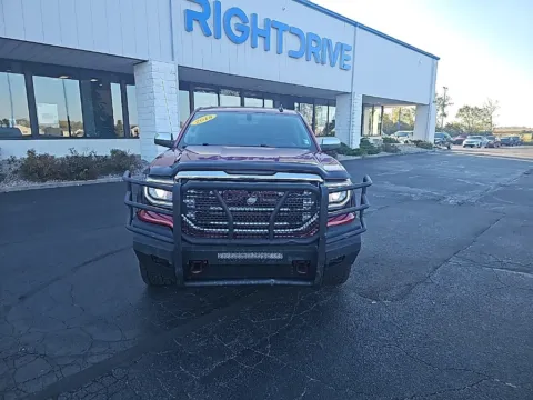 Photos of 2018 GMC Sierra 1500 SLT for sale in Muncie, IN at RightDrive Muncie