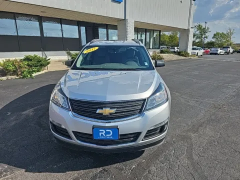 Photos of 2017 Chevrolet Traverse LS for sale in Muncie, IN at RightDrive Muncie