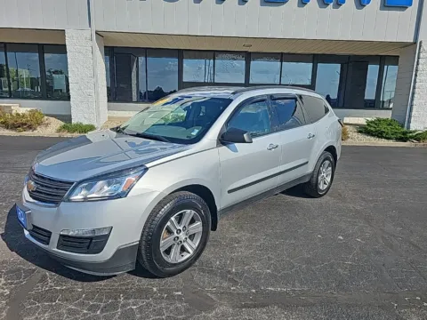 Another view of 2017 Chevrolet Traverse LS for sale in Muncie, IN at RightDrive Muncie