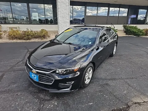 Black 2018 Chevrolet Malibu LS for sale in Muncie, IN