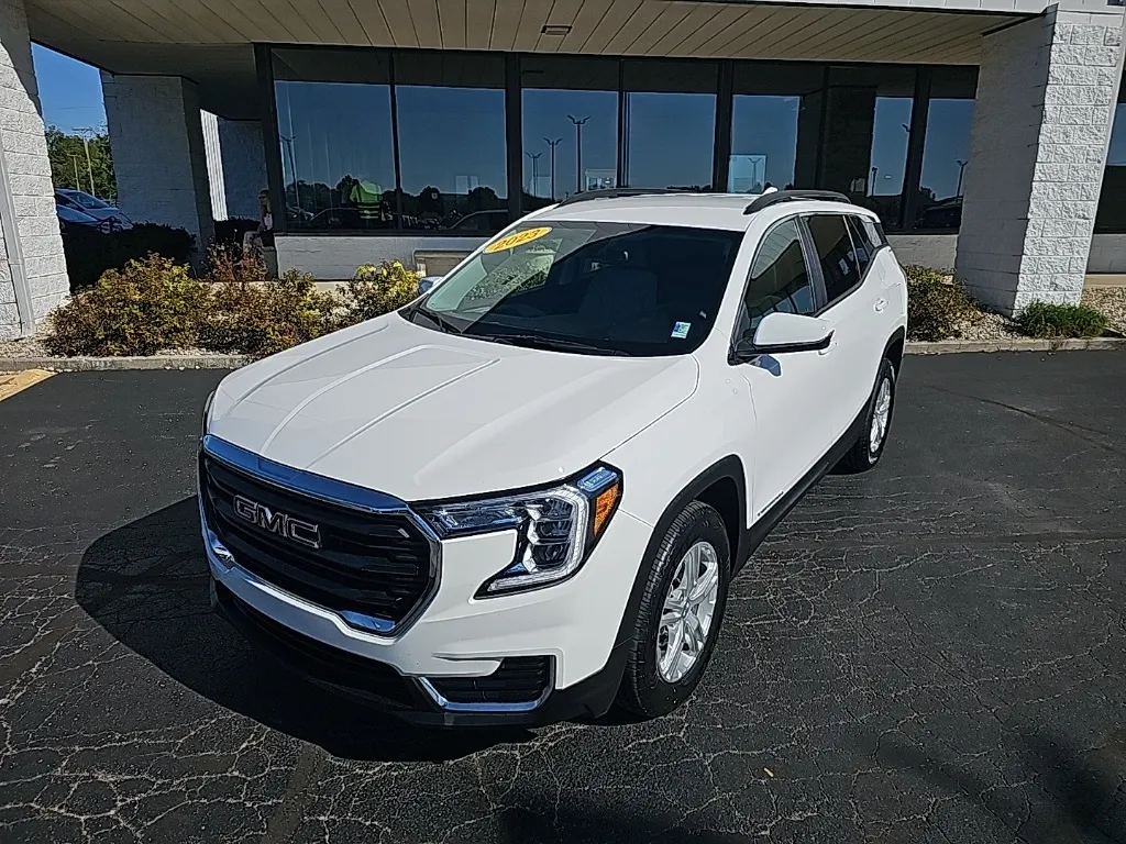 2023 GMC Terrain SLE for sale in Muncie, IN