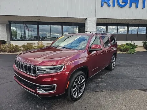 Another view of 2022 Jeep Wagoneer Series III for sale in Muncie, IN at RightDrive Muncie