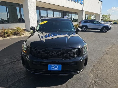 Photos of 2022 Kia Telluride EX for sale in Muncie, IN at RightDrive Muncie