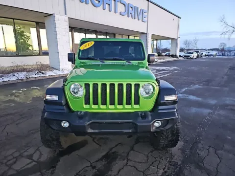 Photos of 2019 Jeep Wrangler Unlimited Sport S for sale in Muncie, IN at RightDrive Muncie