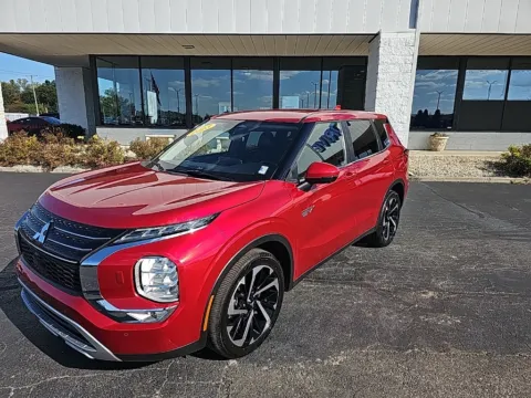 Another view of 2023 Mitsubishi Outlander PHEV SE for sale in Muncie, IN at RightDrive Muncie