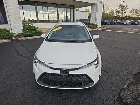 Photos of 2021 Toyota Corolla LE for sale in Muncie, IN at RightDrive Muncie