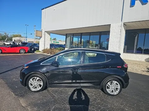 More photos of 2023 Chevrolet Bolt EV 1LT at RightDrive Muncie, IN