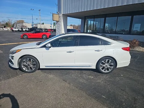 More photos of 2015 Hyundai Sonata Limited at RightDrive Muncie, IN