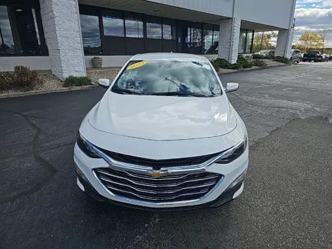 Photos of 2025 Chevrolet Malibu LT for sale in Muncie, IN at RightDrive Muncie