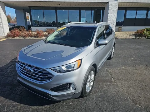 Silver 2020 Ford Edge Titanium for sale in Muncie, IN
