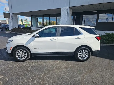 More photos of 2024 Chevrolet Equinox LT at RightDrive Muncie, IN