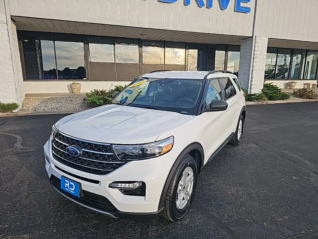 2023 Ford Explorer