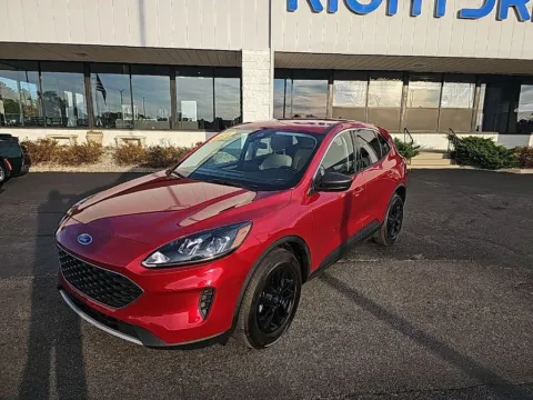 Another view of 2022 Ford Escape SE for sale in Muncie, IN at RightDrive Muncie