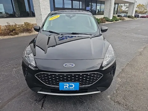 Photos of 2022 Ford Escape Hybrid SE for sale in Muncie, IN at RightDrive Muncie
