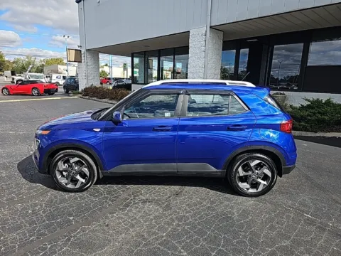More photos of 2024 Hyundai Venue Limited at RightDrive Muncie, IN