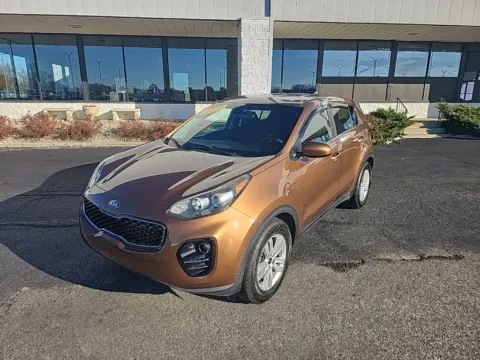 Beige 2019 Kia Sportage LX for sale in Muncie, IN