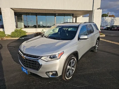 Silver 2019 Chevrolet Traverse 3LT for sale in Muncie, IN