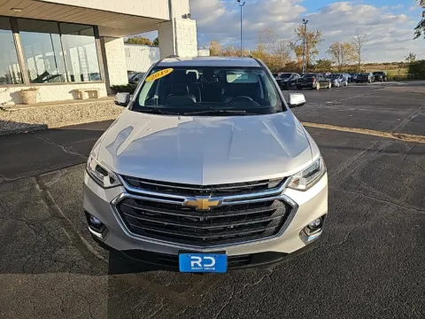 Photos of 2019 Chevrolet Traverse 3LT for sale in Muncie, IN at RightDrive Muncie